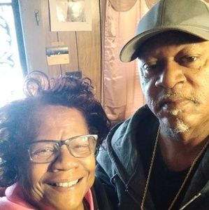 Meet your Posher, Delois